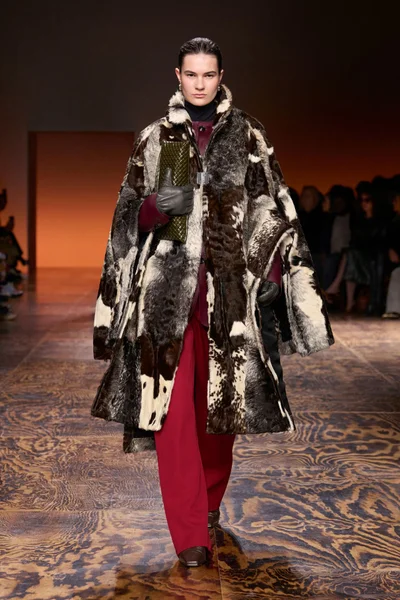 Look 33